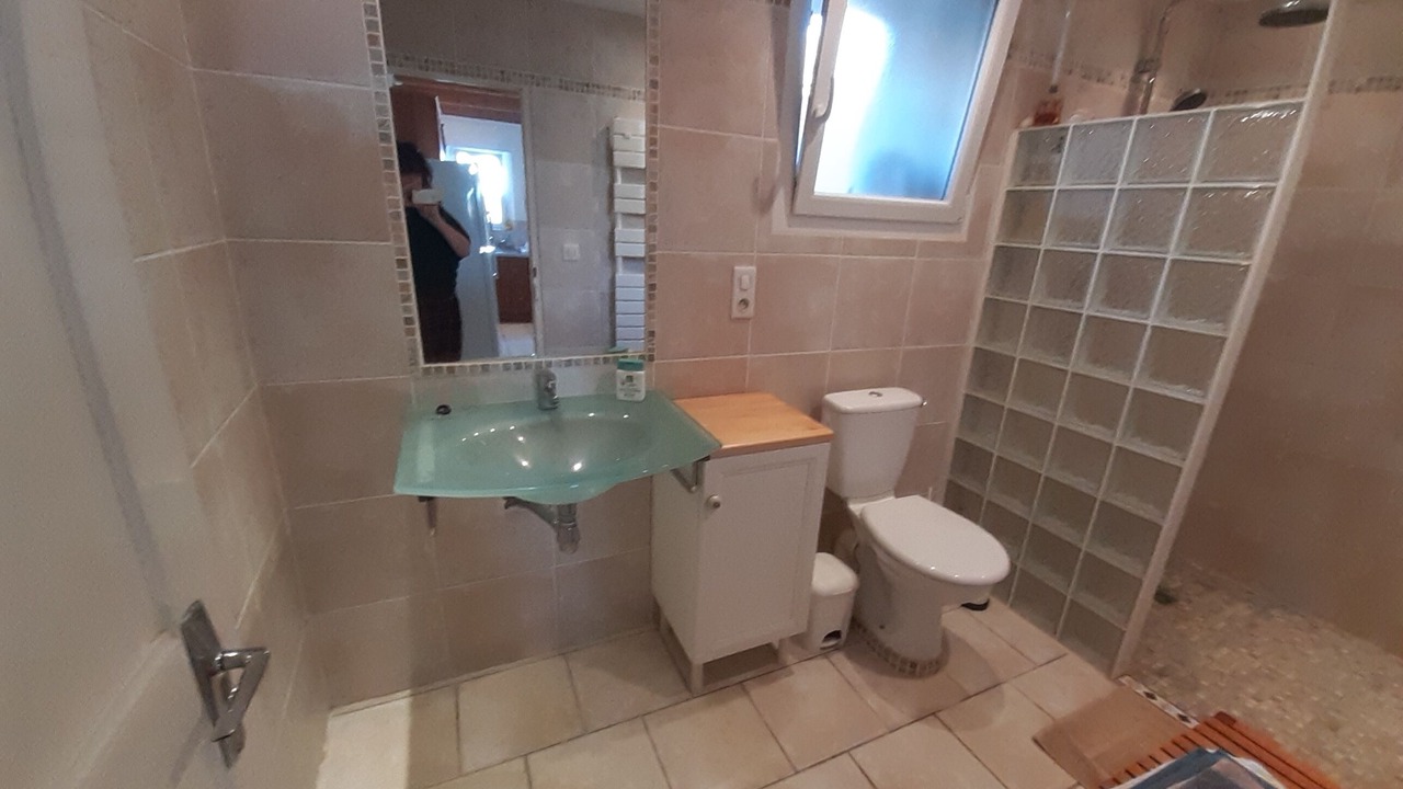 Photo of Bathroom in Le Pouget