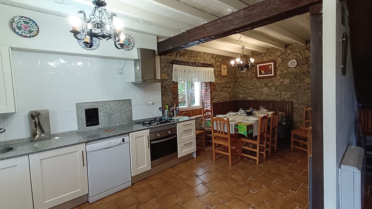 Photo of Kitchen in Oruna