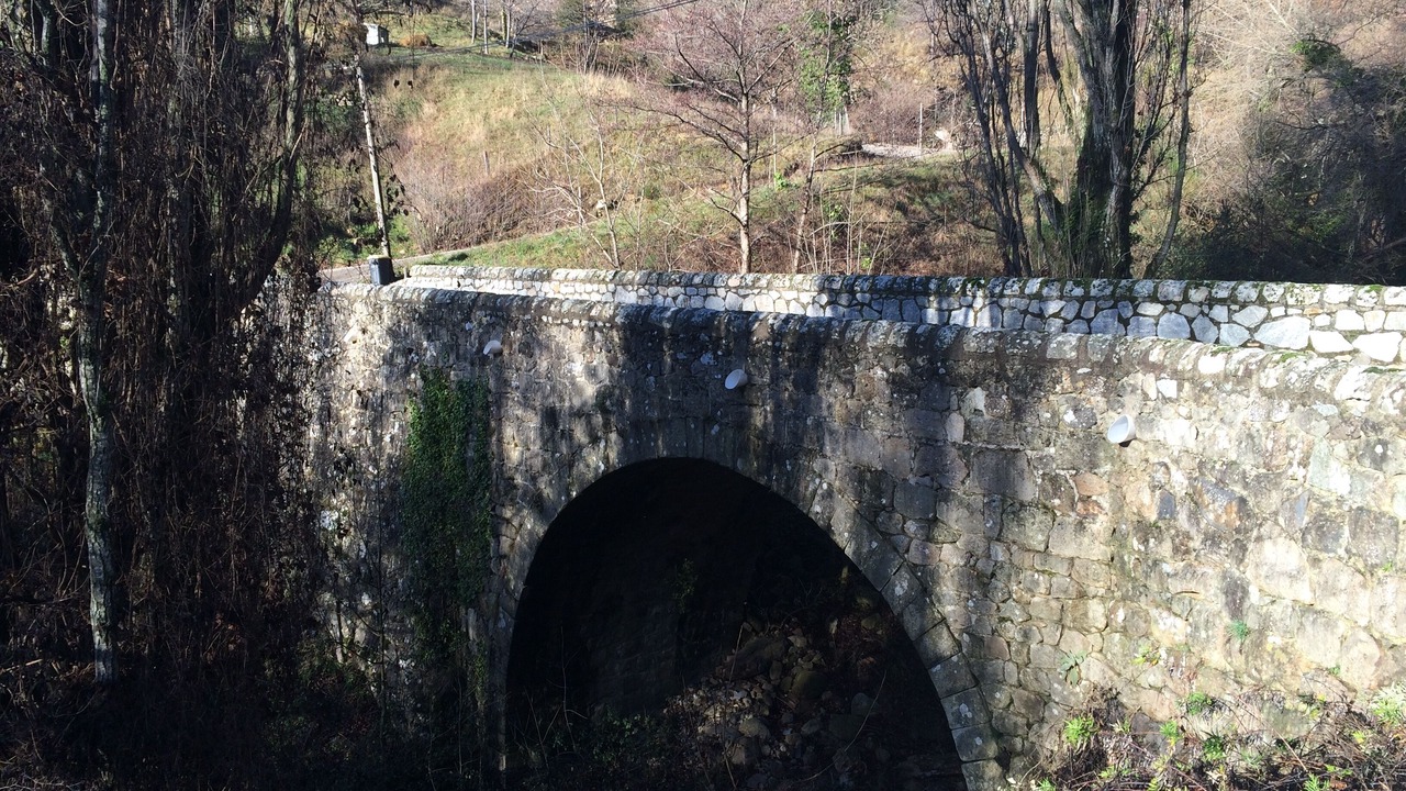 Photo of Outdoor in Pourcheres