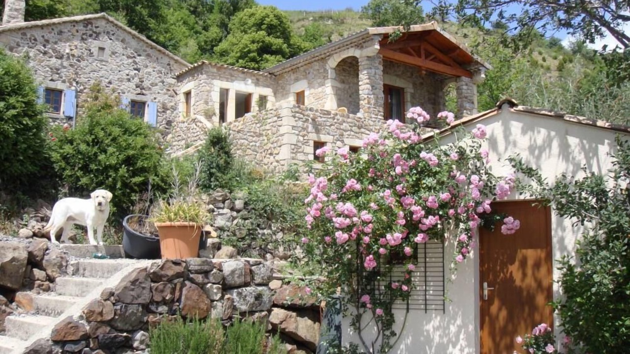 Photo of Outdoor in Pourcheres