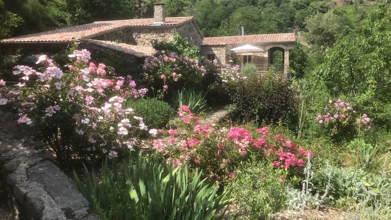 Photo of Outdoor in Pourcheres
