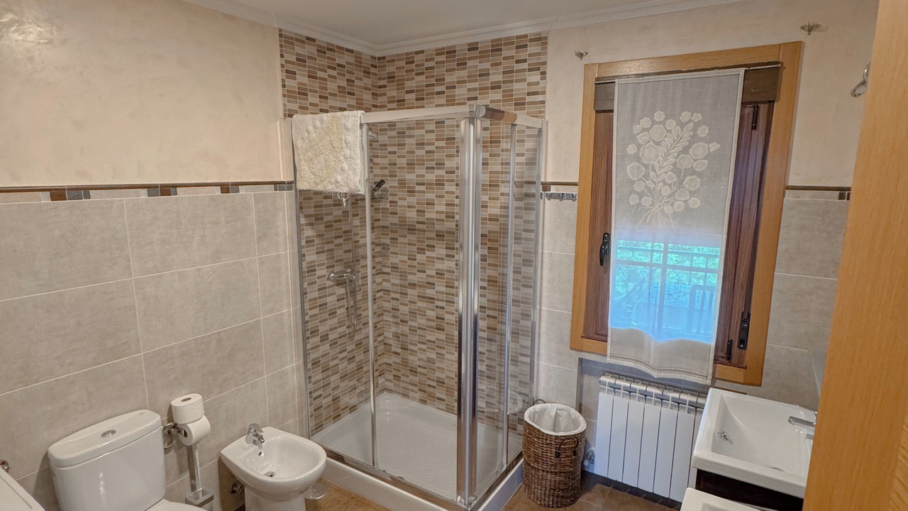 Photo of Bathroom in Cenlle