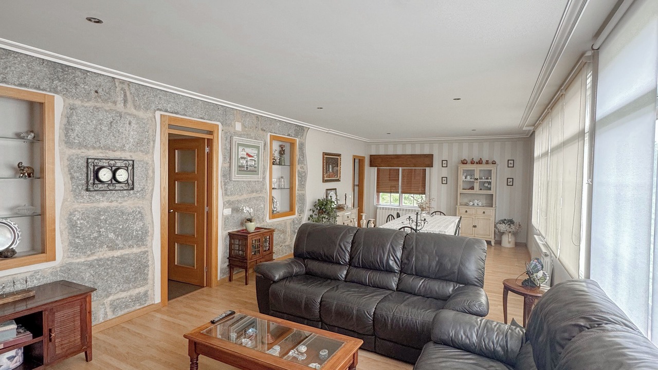 Photo of Livingroom in Cenlle