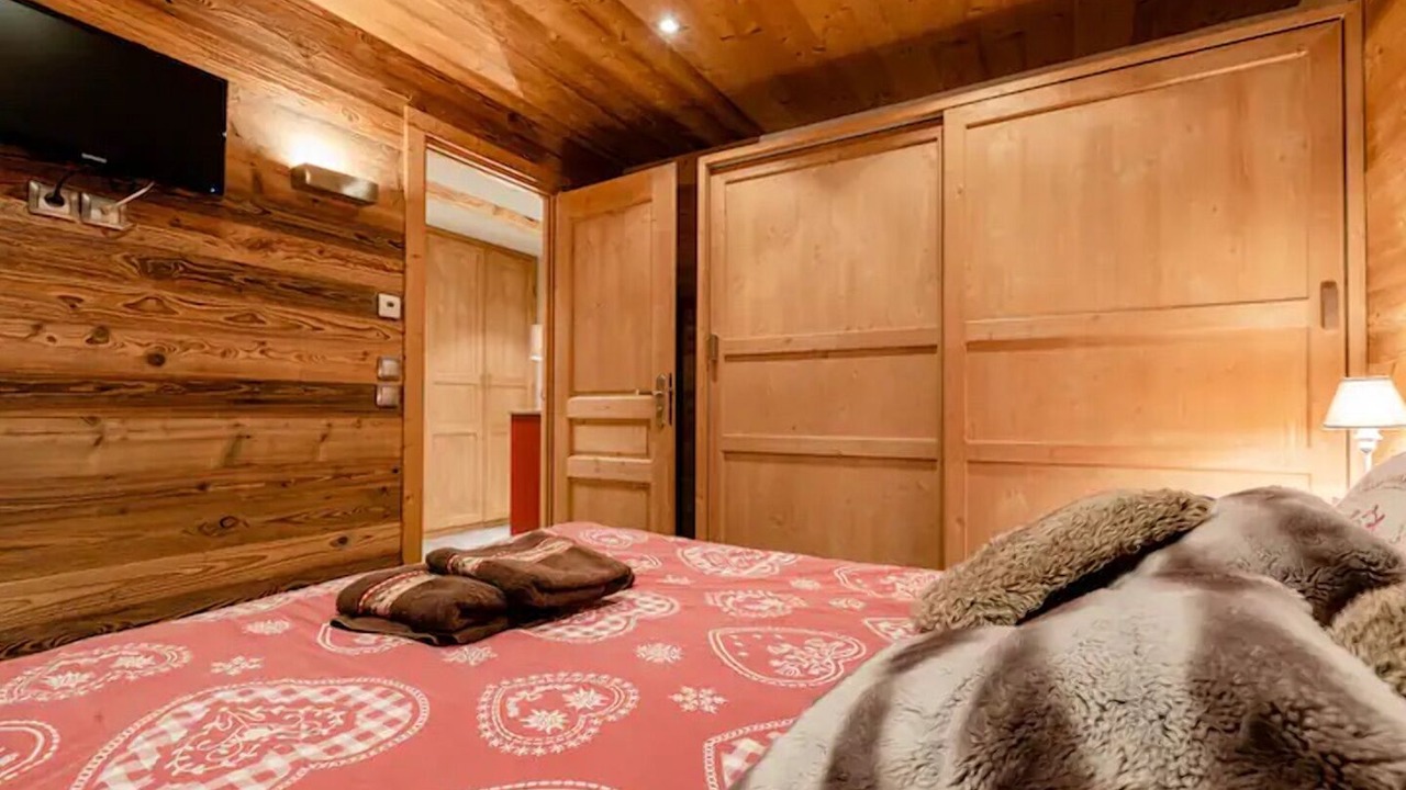 Photo of Bedroom in Megeve