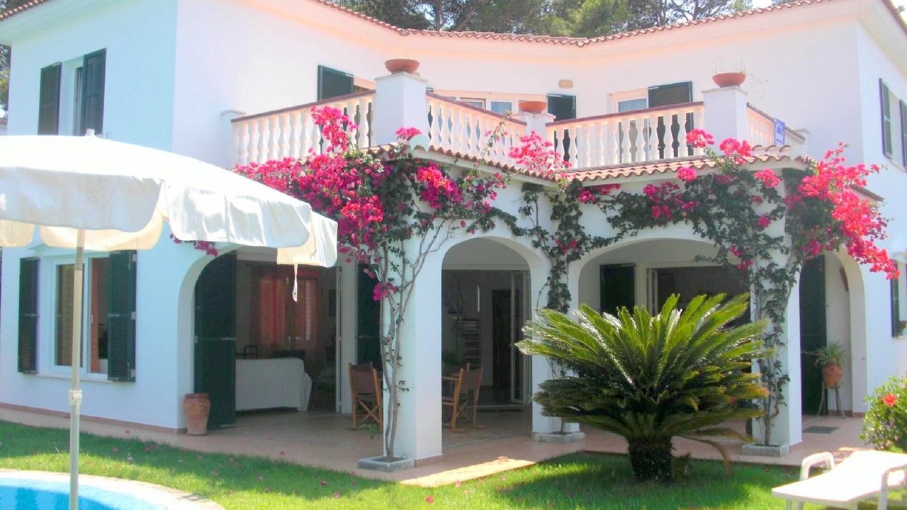 Photo of Others in Cala Blanca
