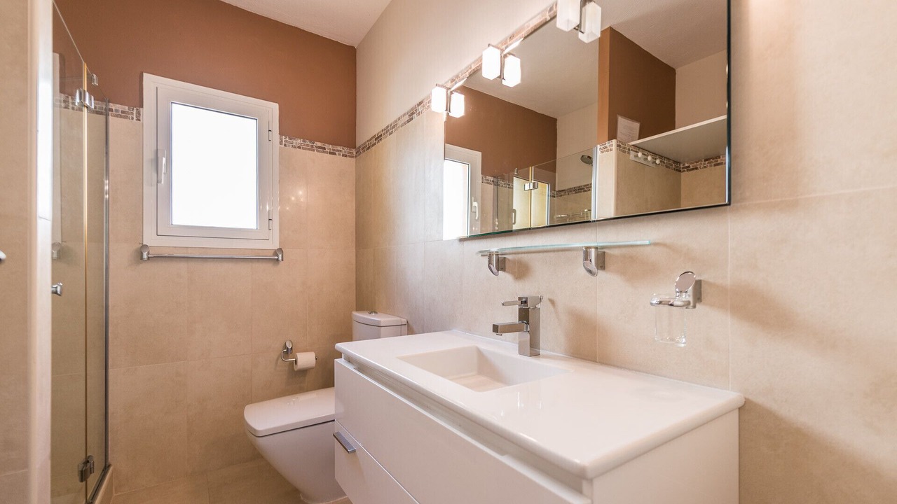 Photo of Bathroom in Cumbre del Sol