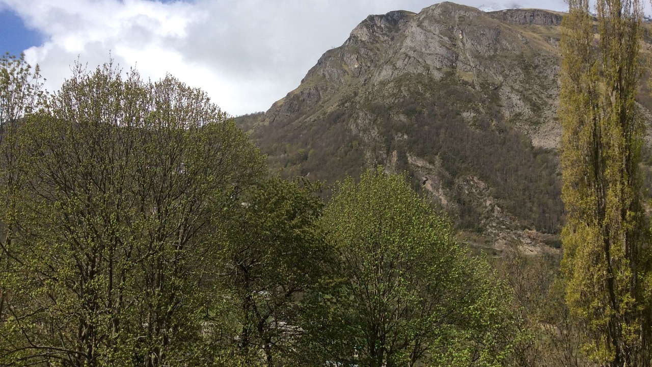 Photo of Outdoor in Gedre