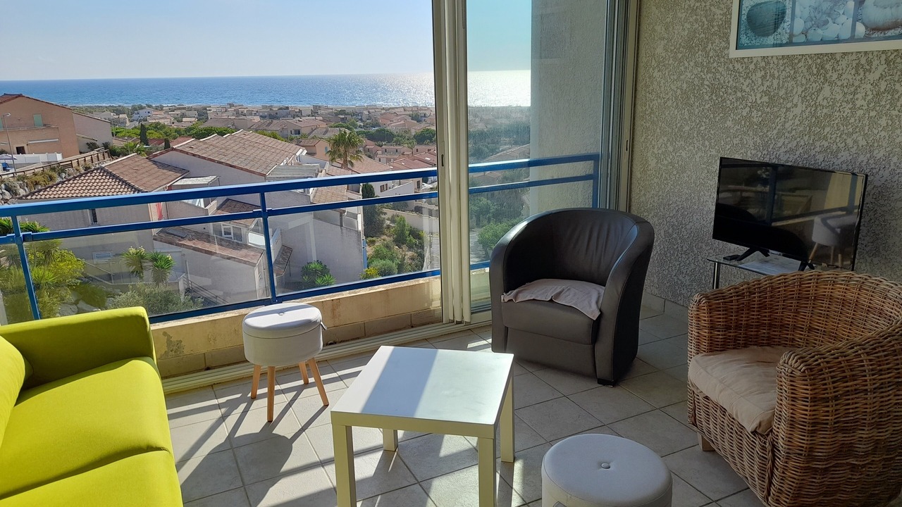 Photo of Livingroom in Saint-Pierre-la-Mer