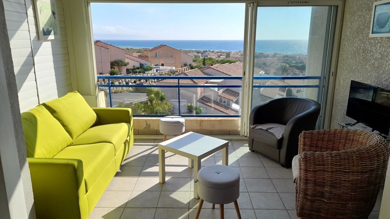 Photo of Livingroom in Saint-Pierre-la-Mer