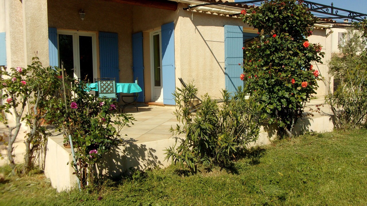 Photo of Patio Balcony in Maubec