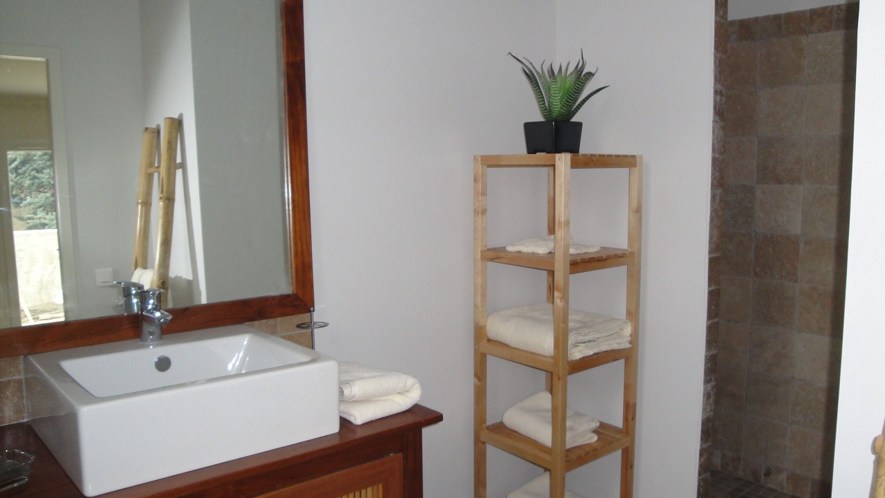 Photo of Bathroom in St.-Remy-de-Provence