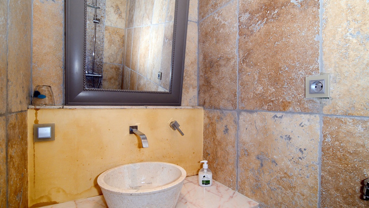 Photo of Bathroom in Grambois