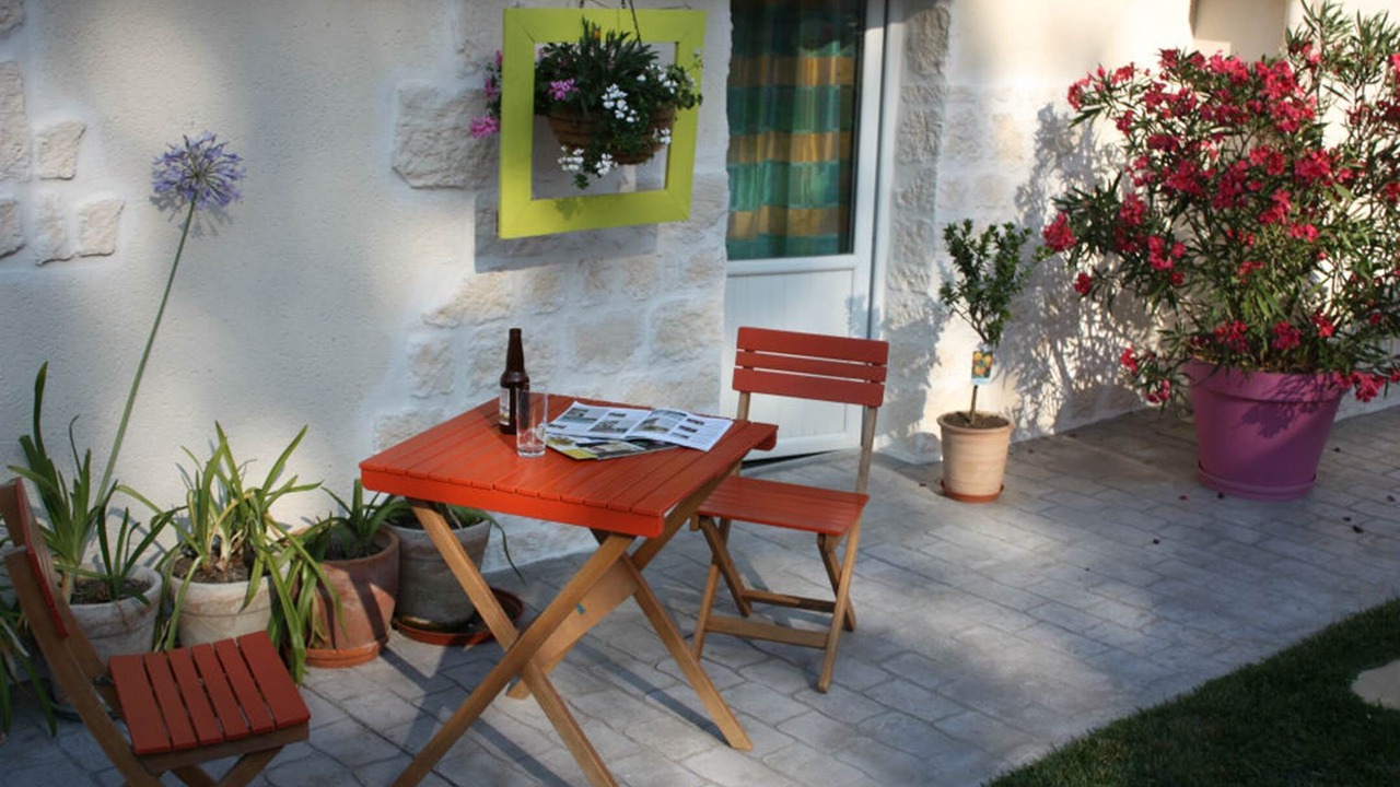 Photo of Others in Saintes