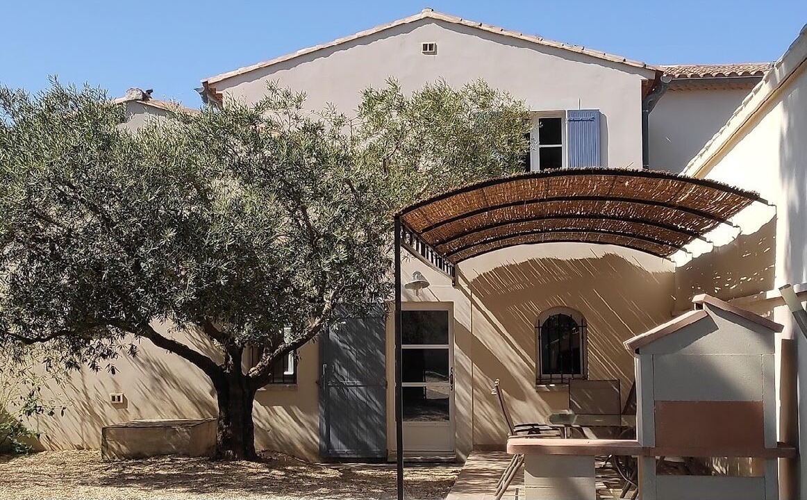 Photo of Patio Balcony in Boulbon