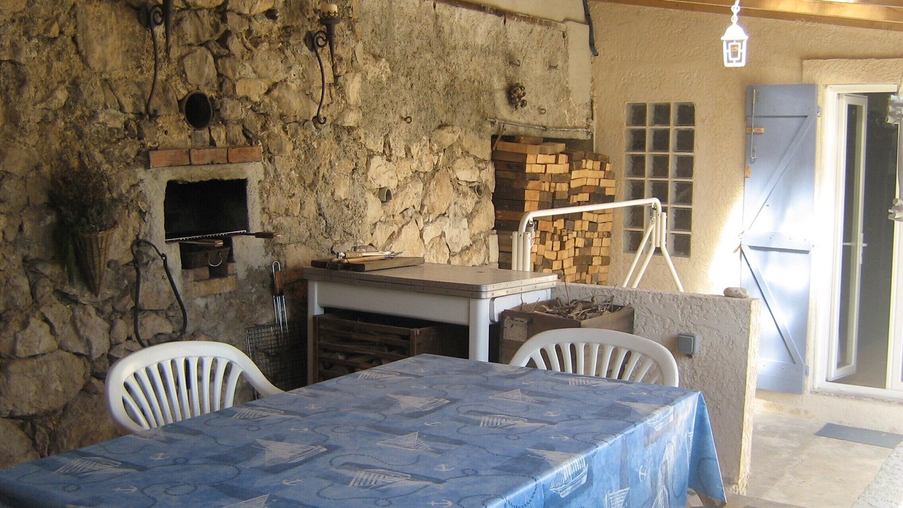 Photo of Outdoor in Niolon