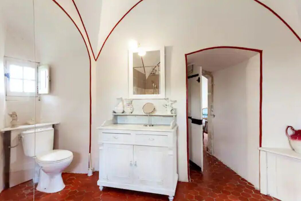 Photo of Bathroom in Castelnau-Valence