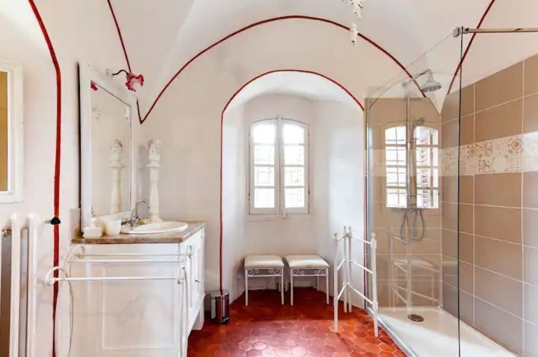 Photo of Bathroom in Castelnau-Valence