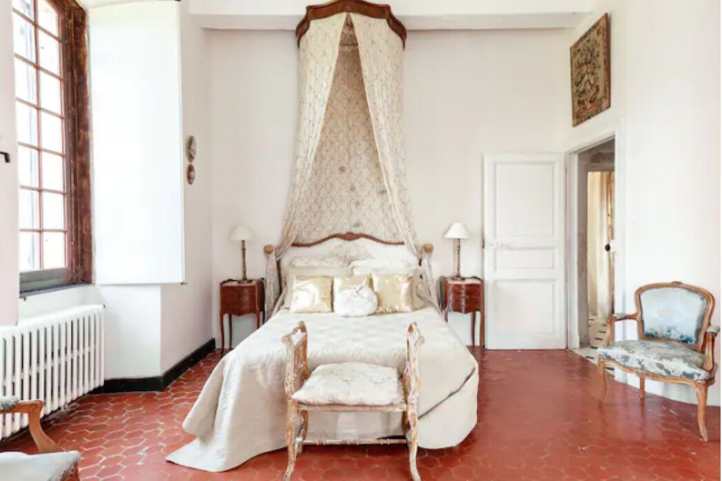 Photo of Bedroom in Castelnau-Valence
