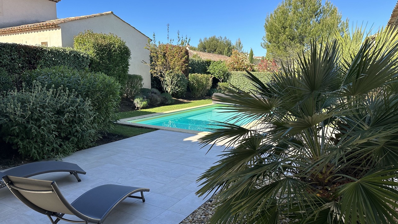 Photo of Outdoor in Pont Royal