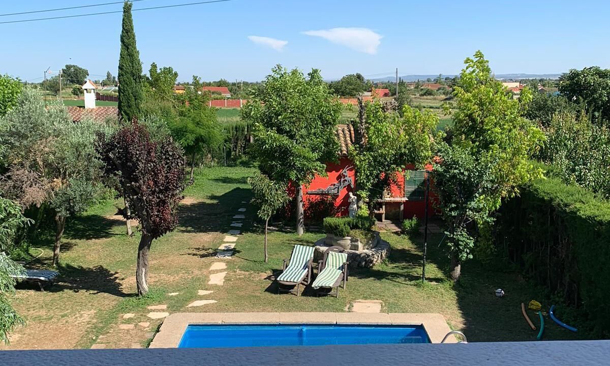 Photo of Outdoor in Pinseque
