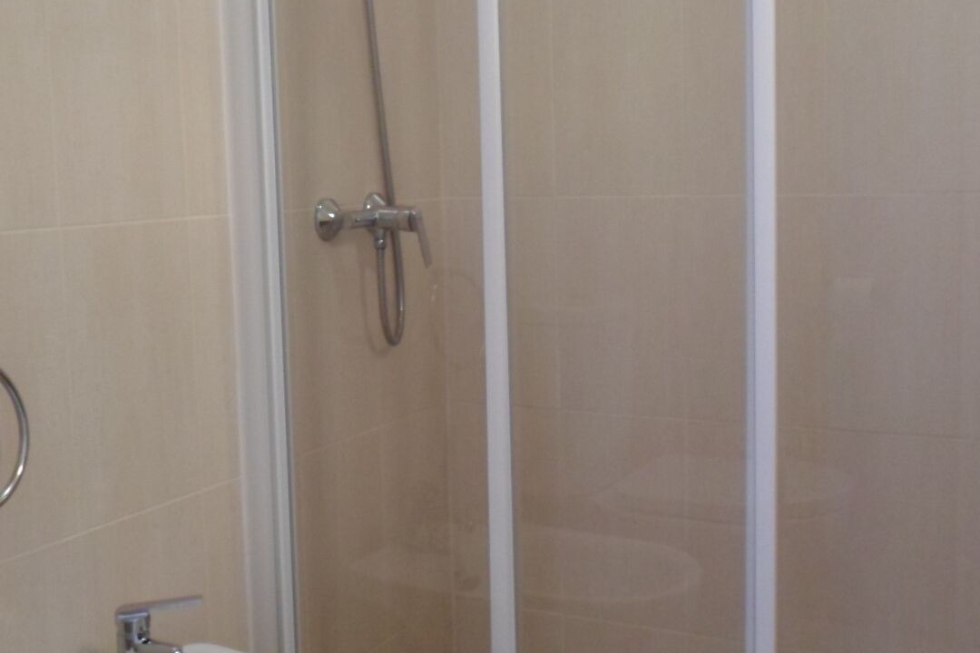 Photo of Bathroom in Vista de los Angeles-Rumina