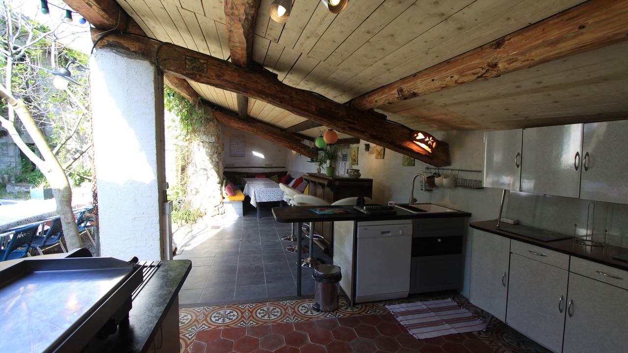 Photo of Kitchen in Saint Alban Auriolles