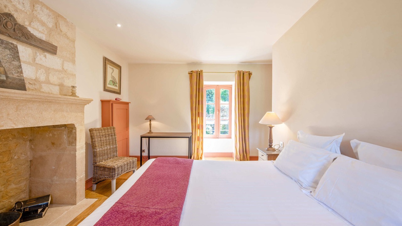 Photo of Bedroom in Saint-Amand-de-Coly