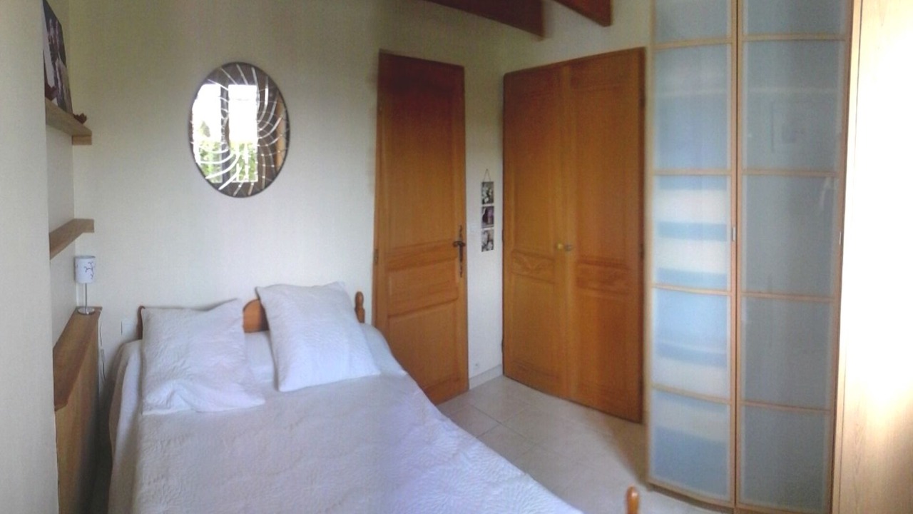 Photo of Bedroom in Althen-des-Paluds