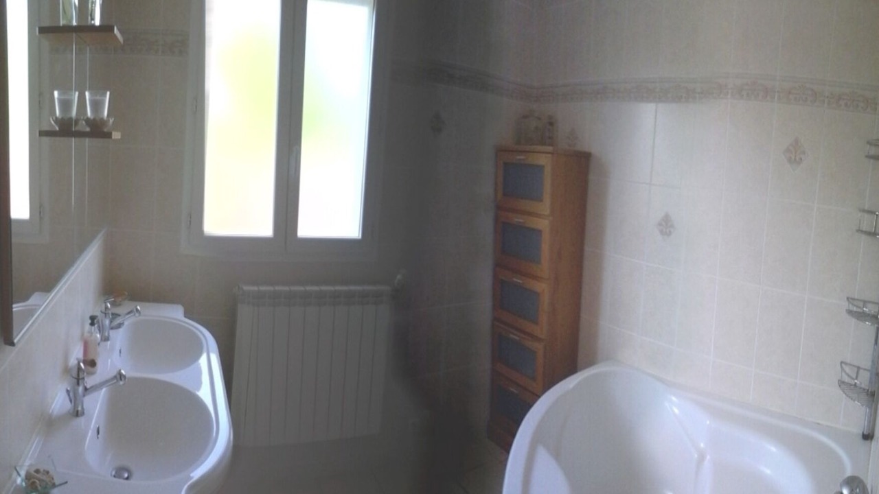 Photo of Bathroom in Althen-des-Paluds
