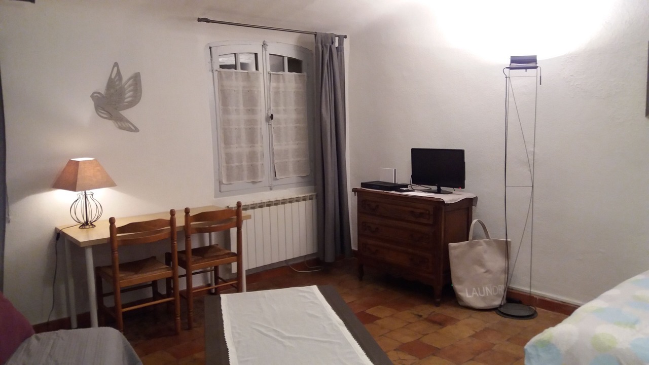 Photo of Bedroom in Aix-en-Provence Historic Centre