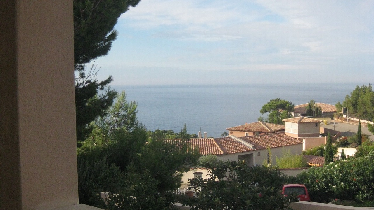 Photo of Outdoor in Ensues-la-Redonne