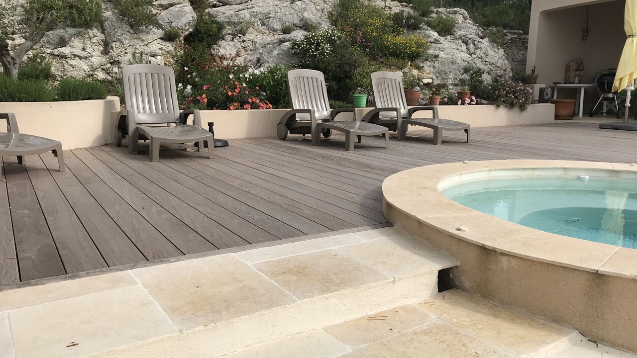 Photo of Patio Balcony in Ensues-la-Redonne