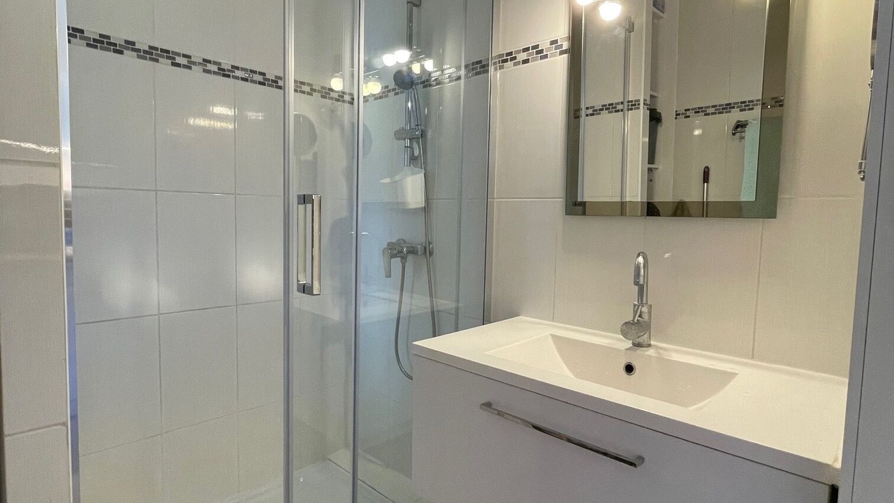 Photo of Bathroom in La Grande-Motte