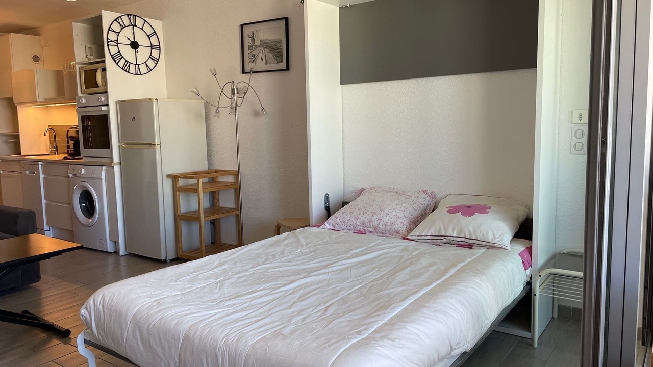 Photo of Bedroom in La Grande-Motte