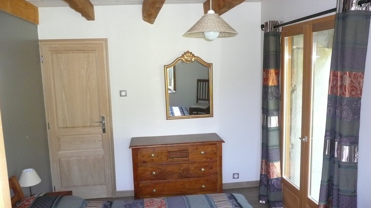 Photo of Bedroom in Moye