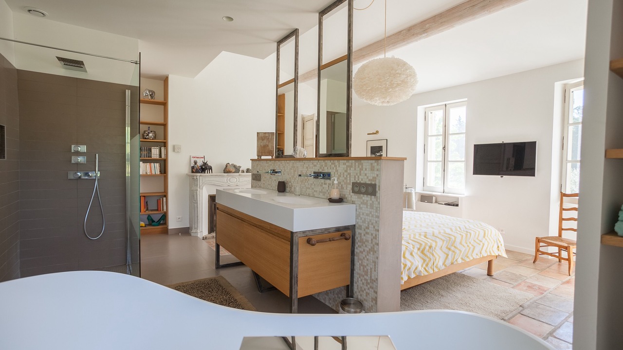 Photo of Bedroom in L'Isle-sur-la-Sorgue