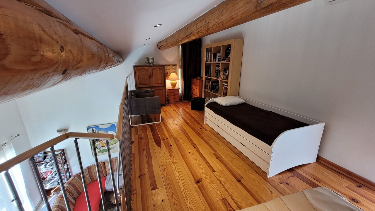Photo of Bedroom in Saint-Chamas