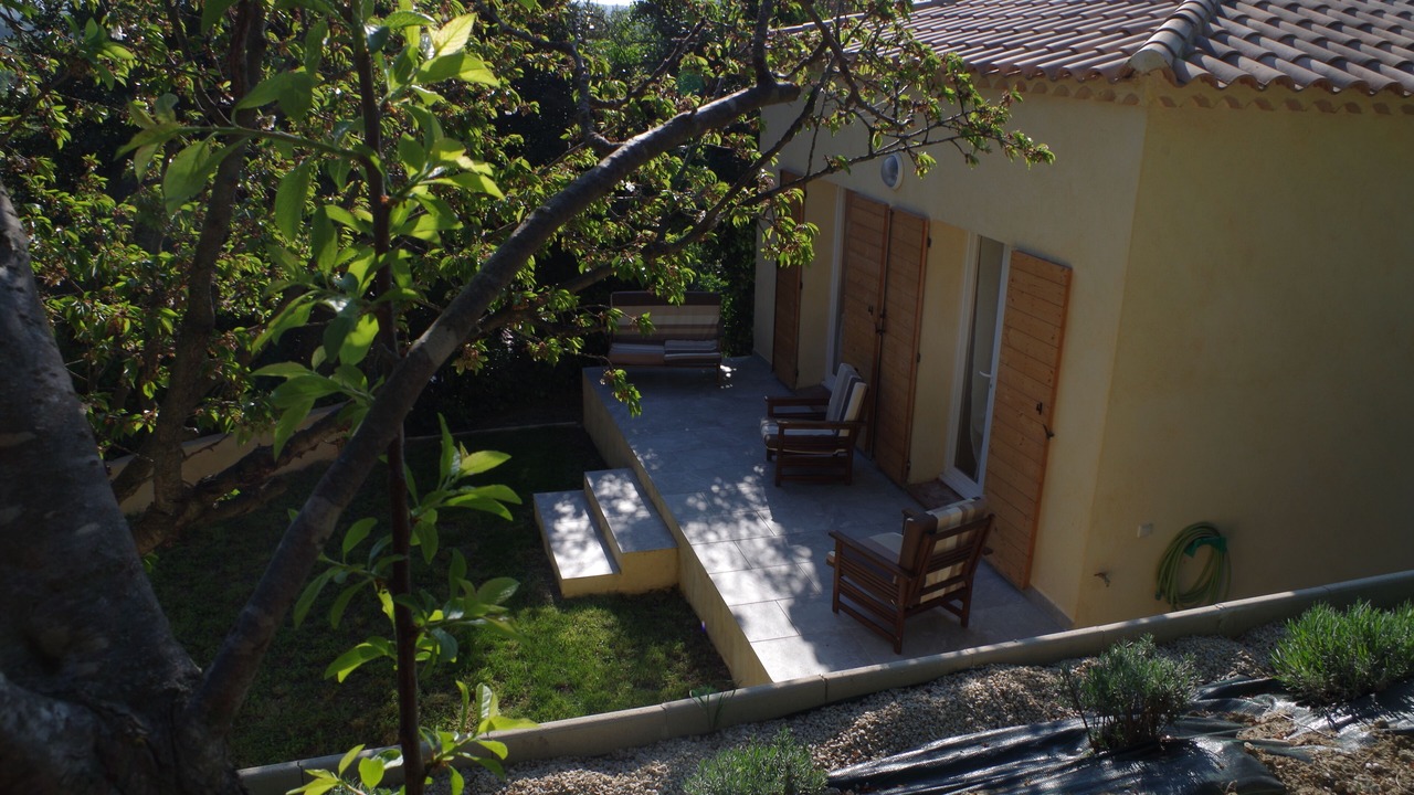 Photo of Patio Balcony in Saint-Chamas