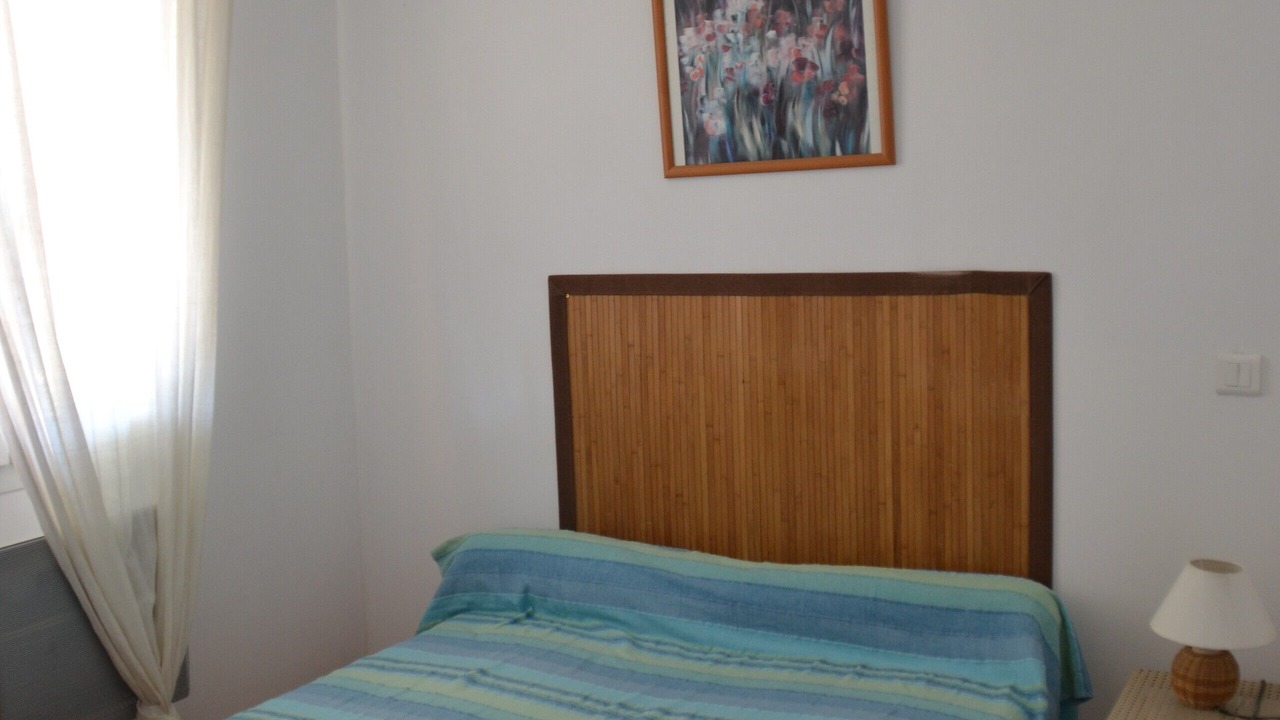 Photo of Bedroom in Apt