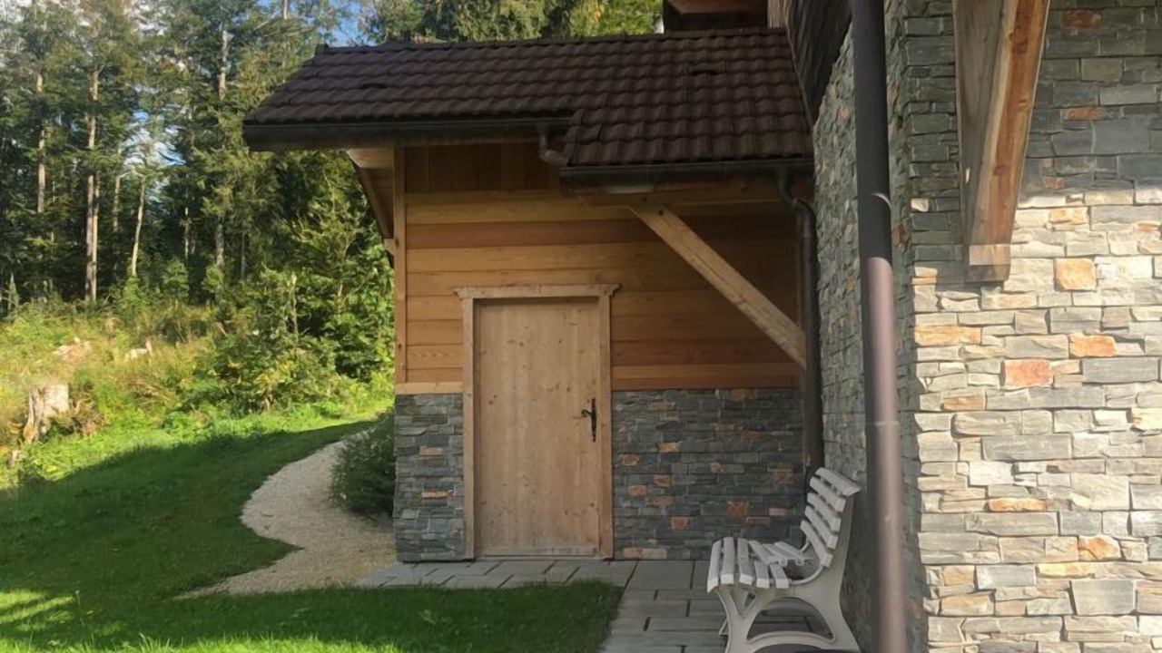 Photo of Outdoor in Premanon