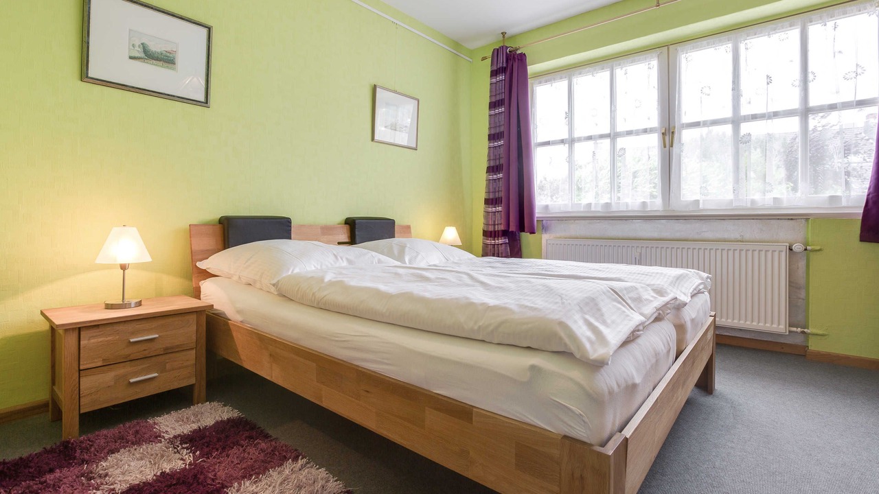 Photo of Bedroom in List