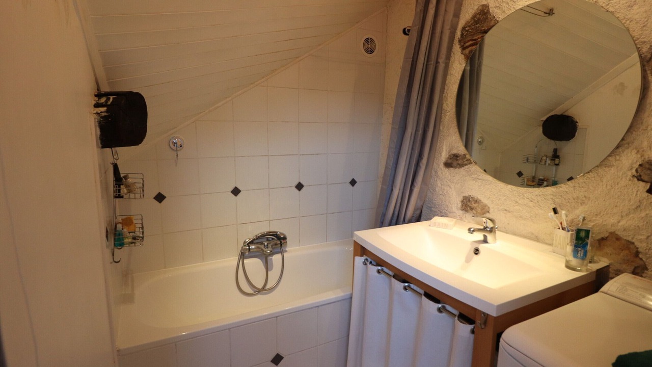 Photo of Bathroom in Annecy Old Town