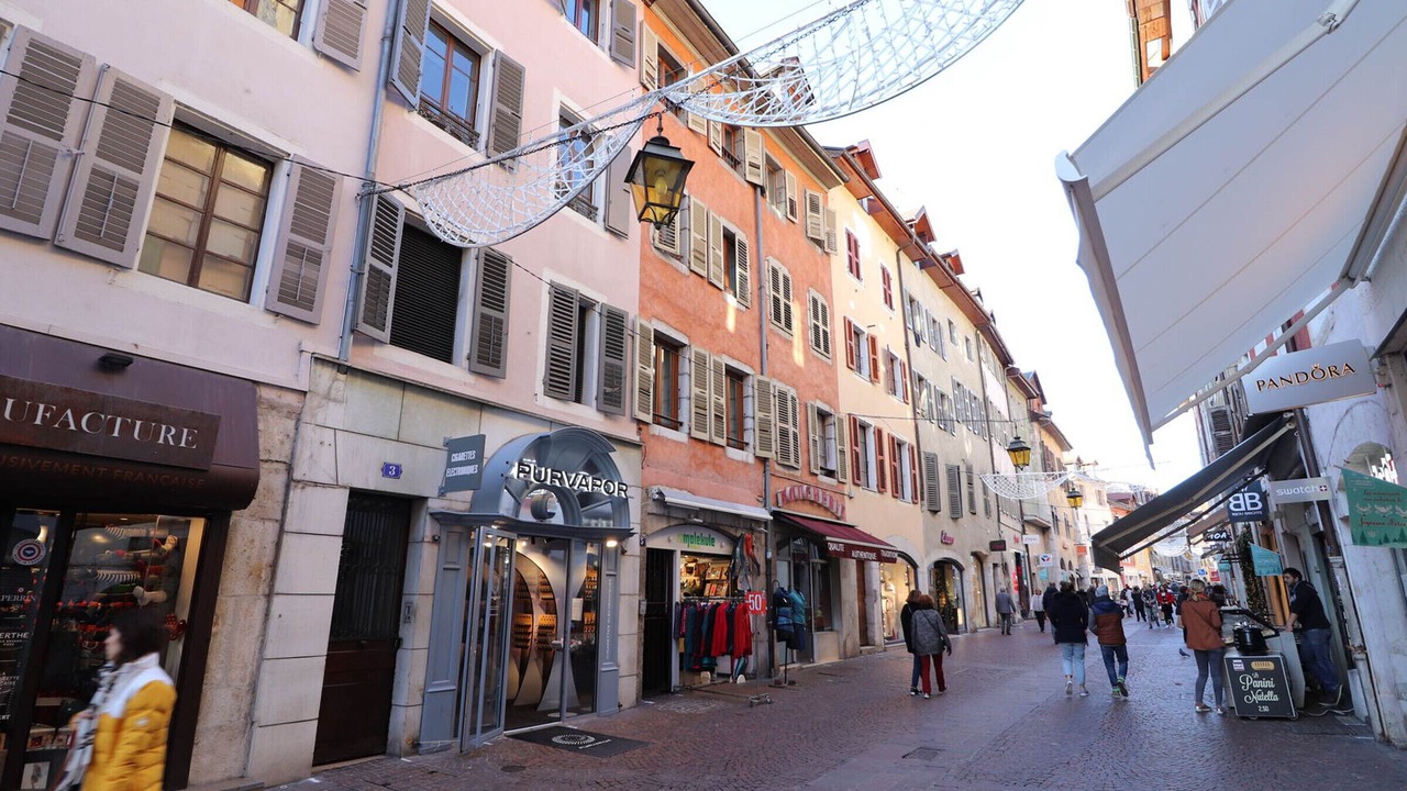 Photo of Others in Annecy Old Town