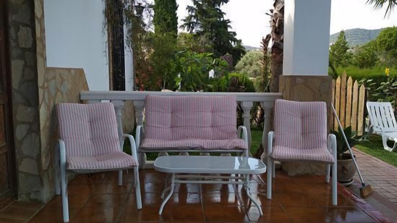 Photo of Patio Balcony in Prado del Rey