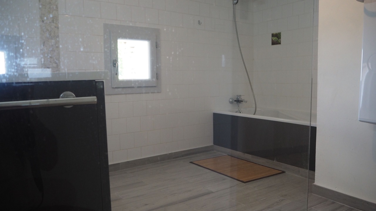 Photo of Bathroom in Lussan