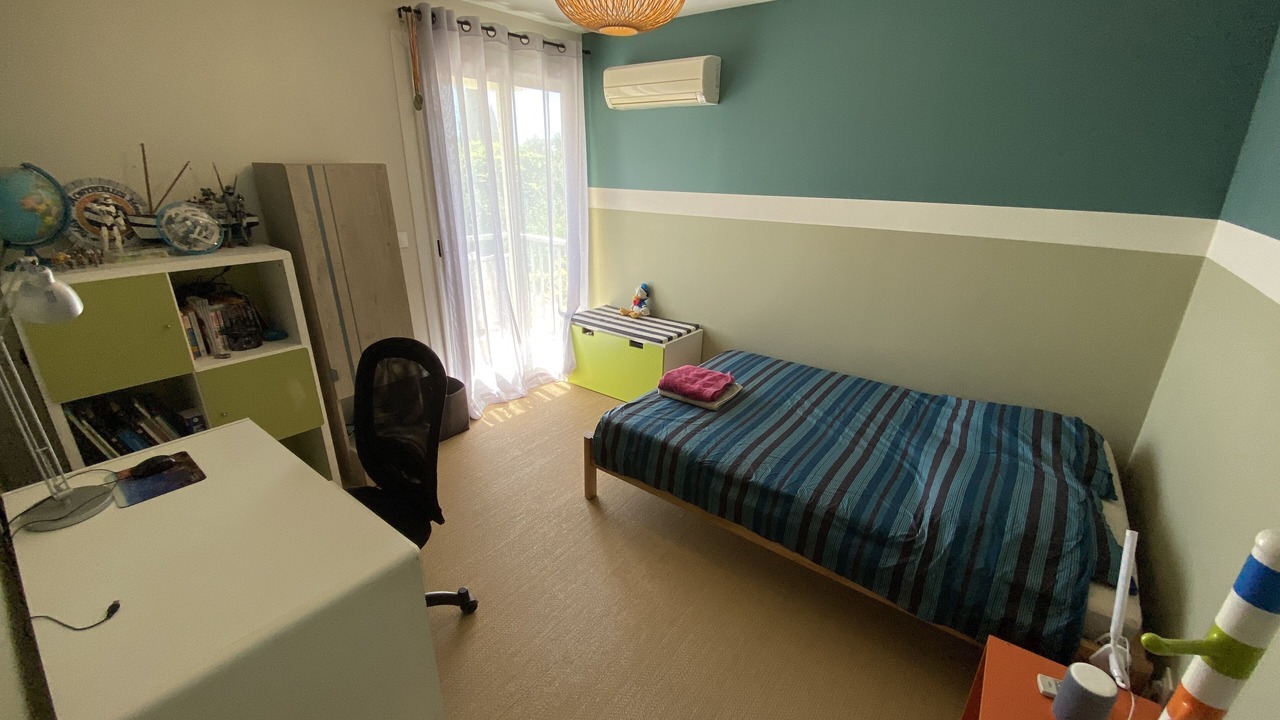 Photo of Bedroom in Alco