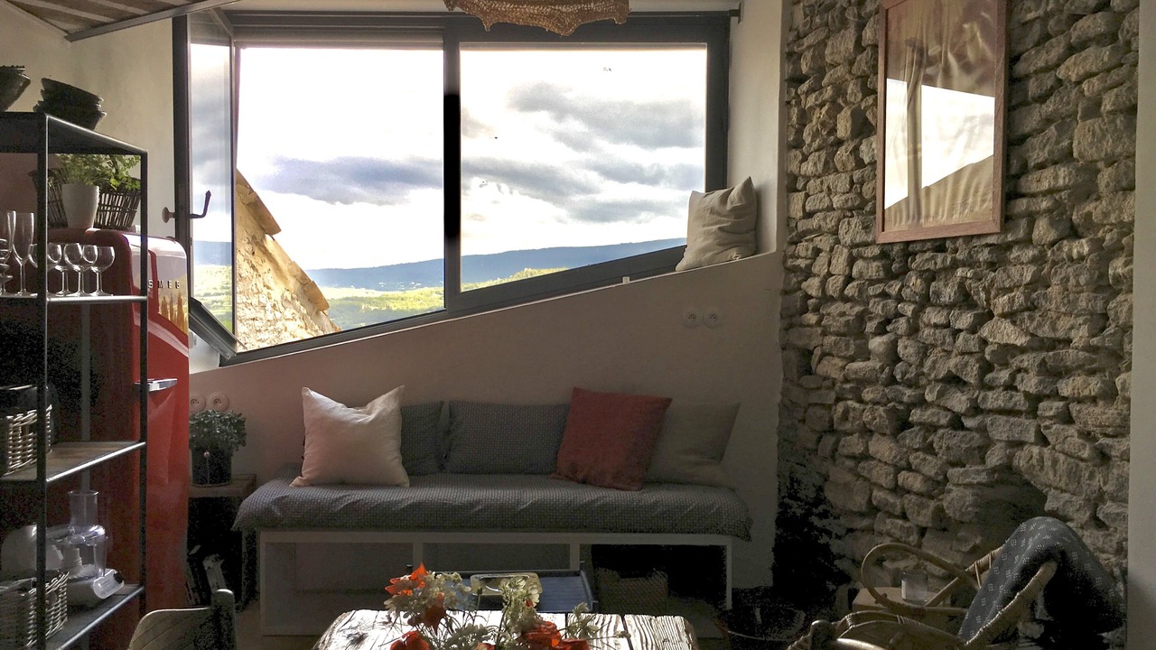 Photo of Livingroom in Goult