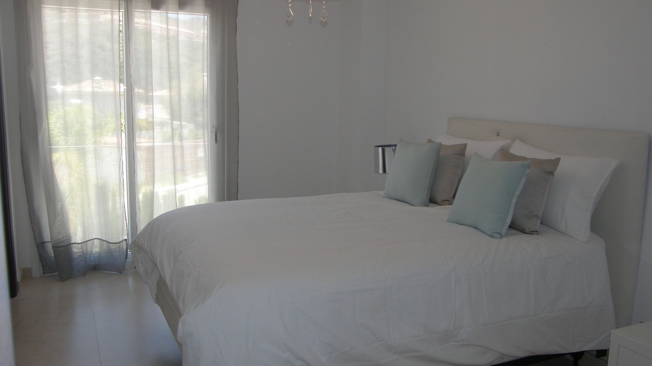 Photo of Bedroom in New Golden Mile