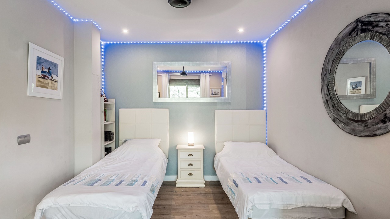 Photo of Bedroom in New Golden Mile