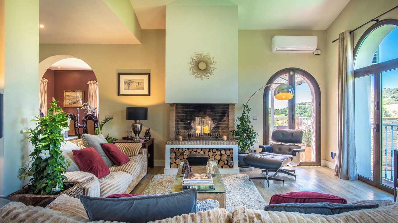 Photo of Livingroom in New Golden Mile